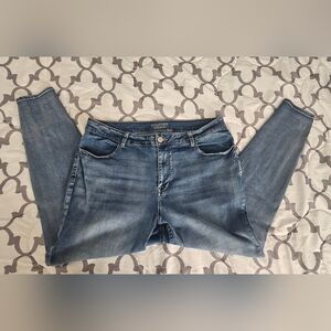 Maurices Women's Light Blue Skinny Jeans